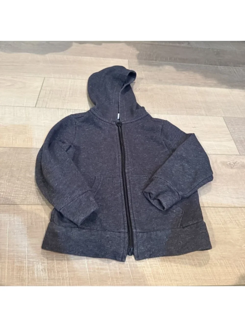 Old Navy Boys XS Size 5 Charcoal Gray Hooded Jacket